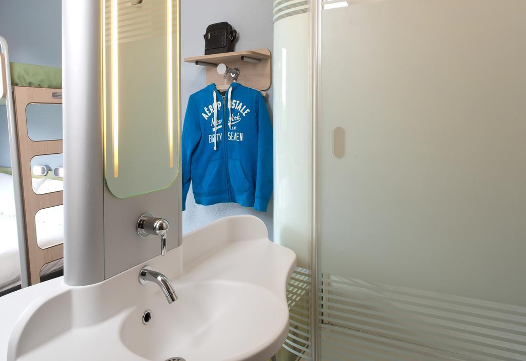 Ibis Budget Montceau Les Mines ภายนอก รูปภาพ